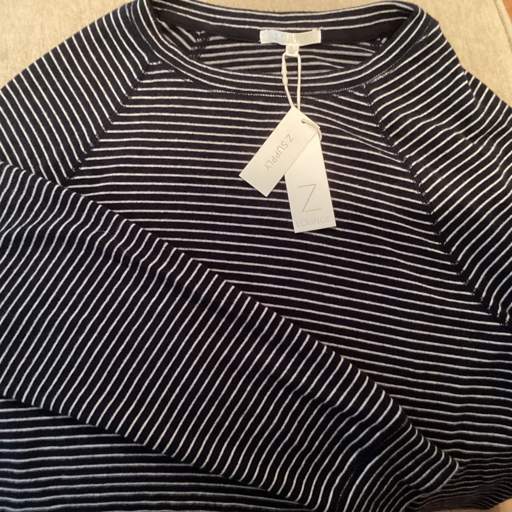 NWT Z Supply Staying In Stripe LS Top, size Small - Picture 2 of 2
